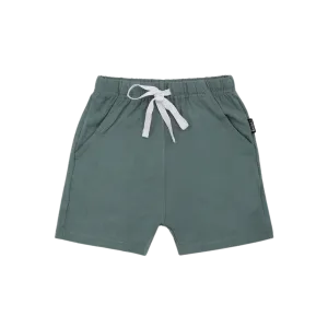 BELAN J Everyday Shorts - Leafy Green