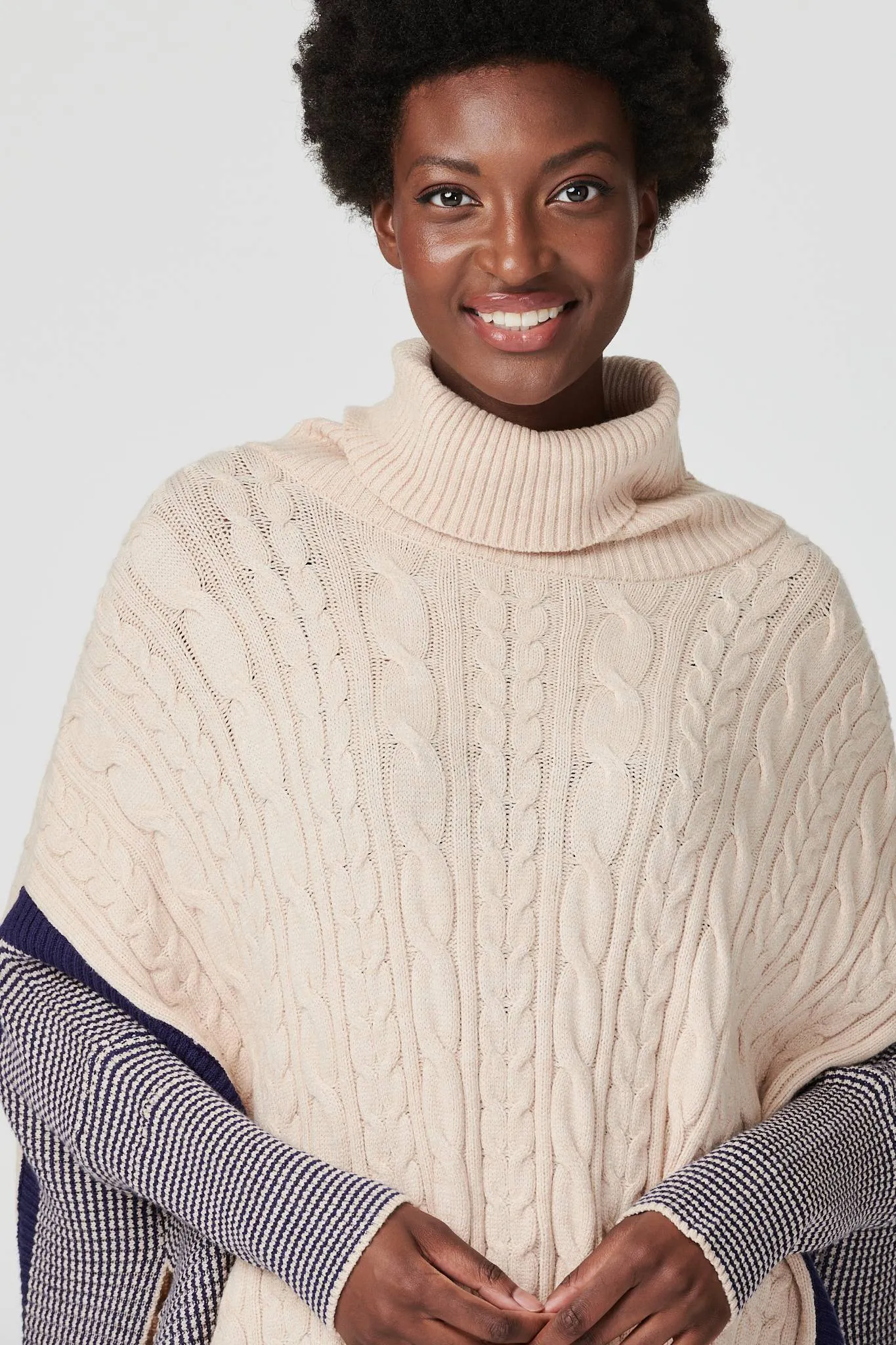 Cable Knit Roll Neck Knit Jumper