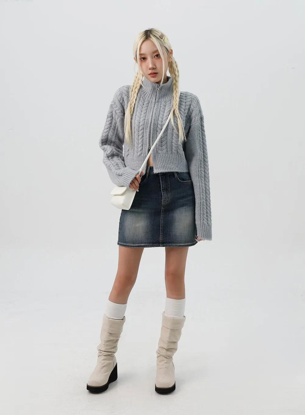 Cable Knit Zip-Up Sweater IS311