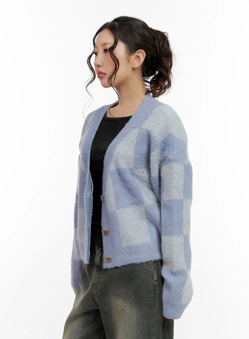 Checkered V-Neck Sweater Cardigan CN401