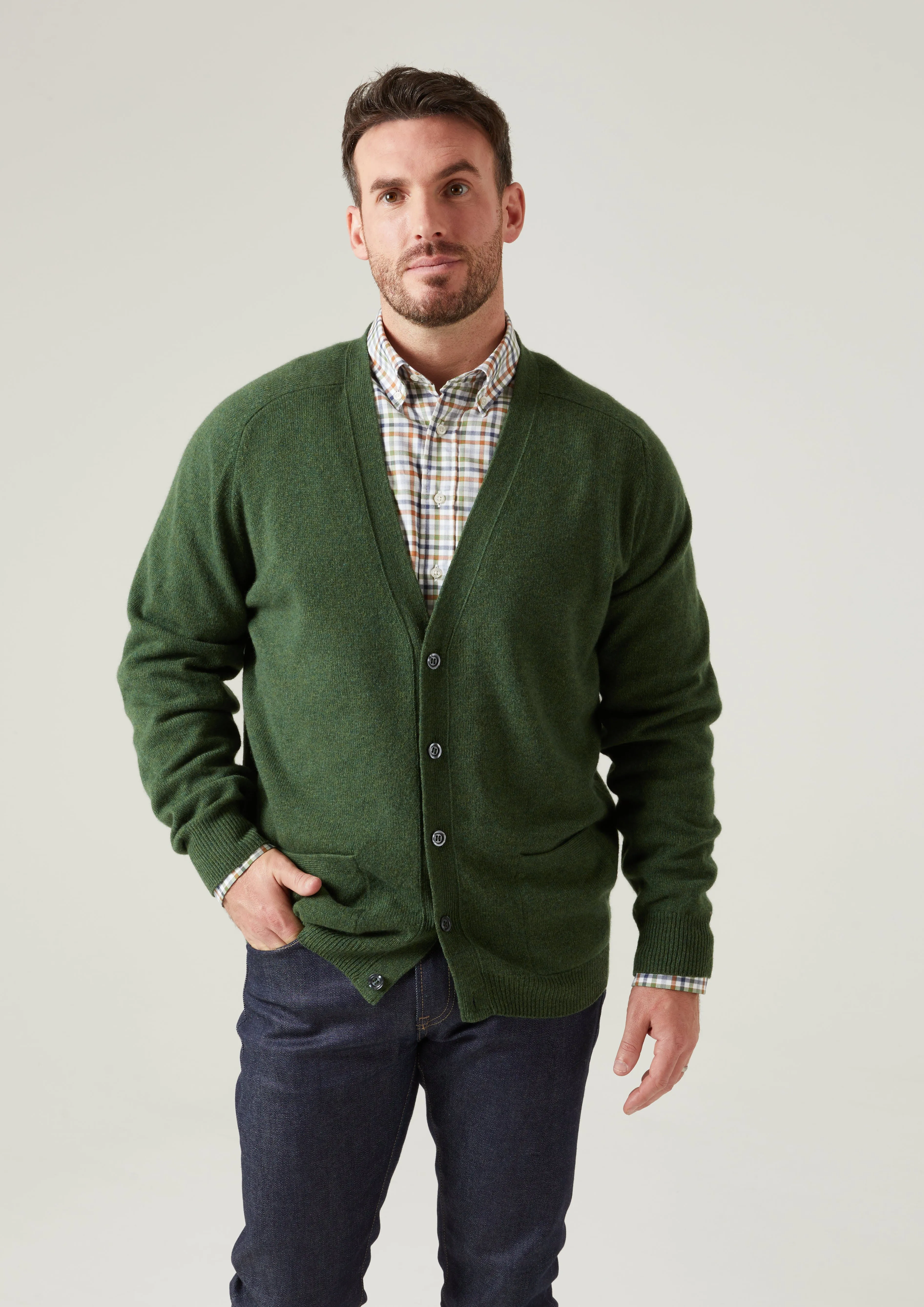 Cornwall Lambswool Cardigan in Rosemary - Classic Fit