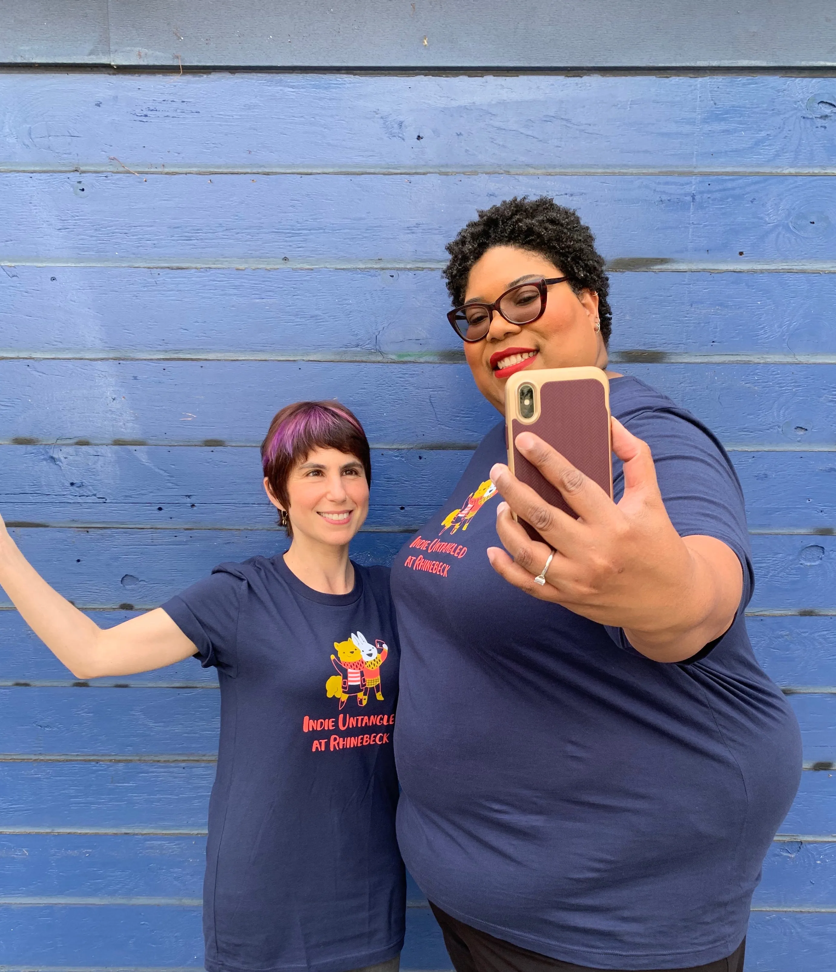 Fiber Friends Selfie T-shirt - Navy