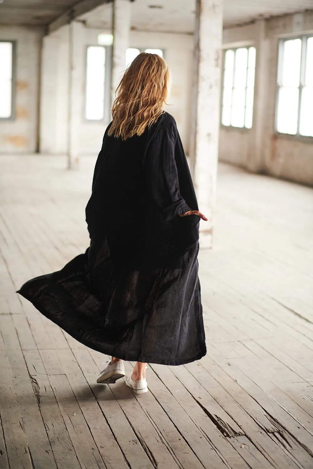 Fundamental Linen Robe - Black