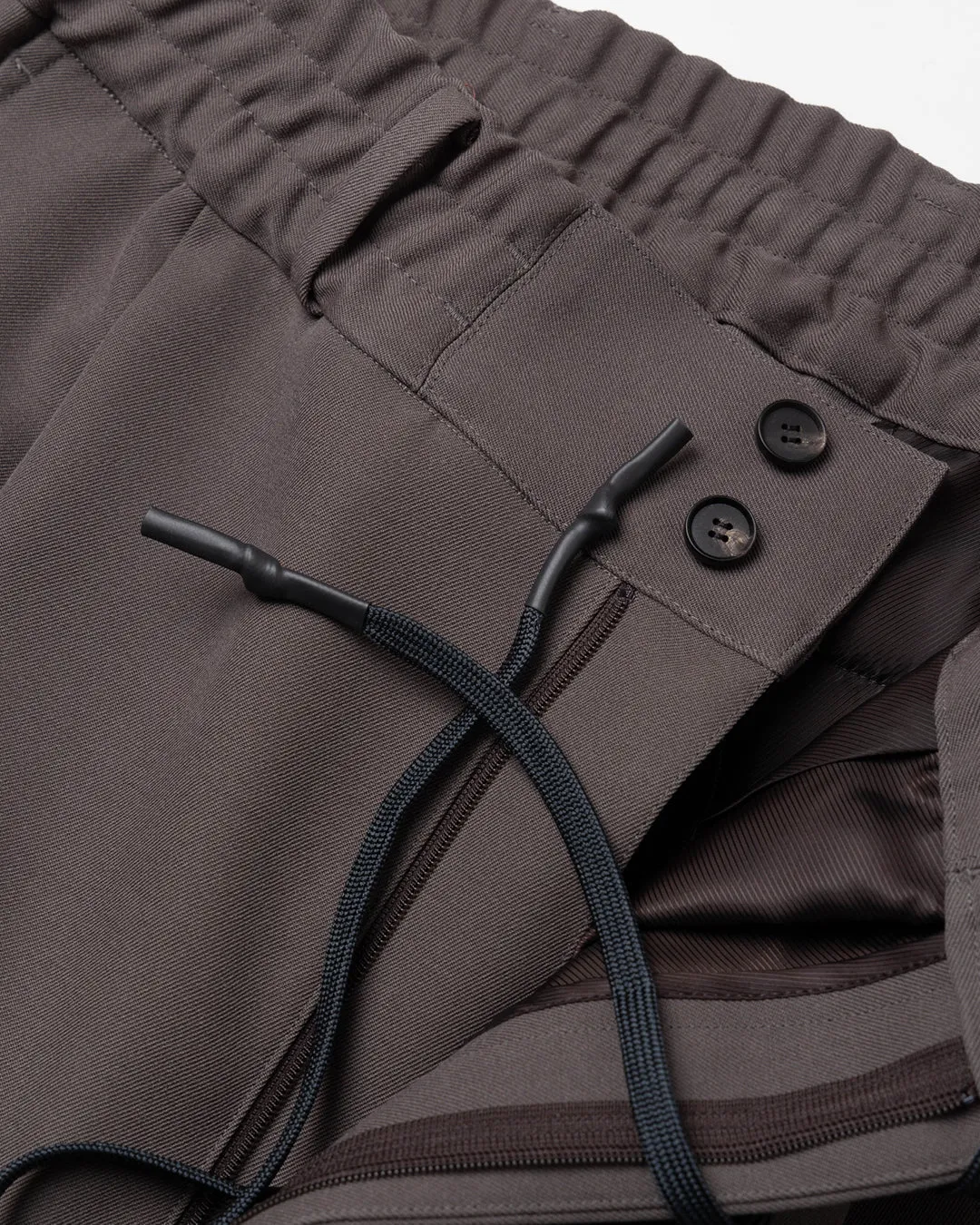 HEAVY WOOL GABARDINE FLARE EASY TROUSERS .10【GUNMETAL】