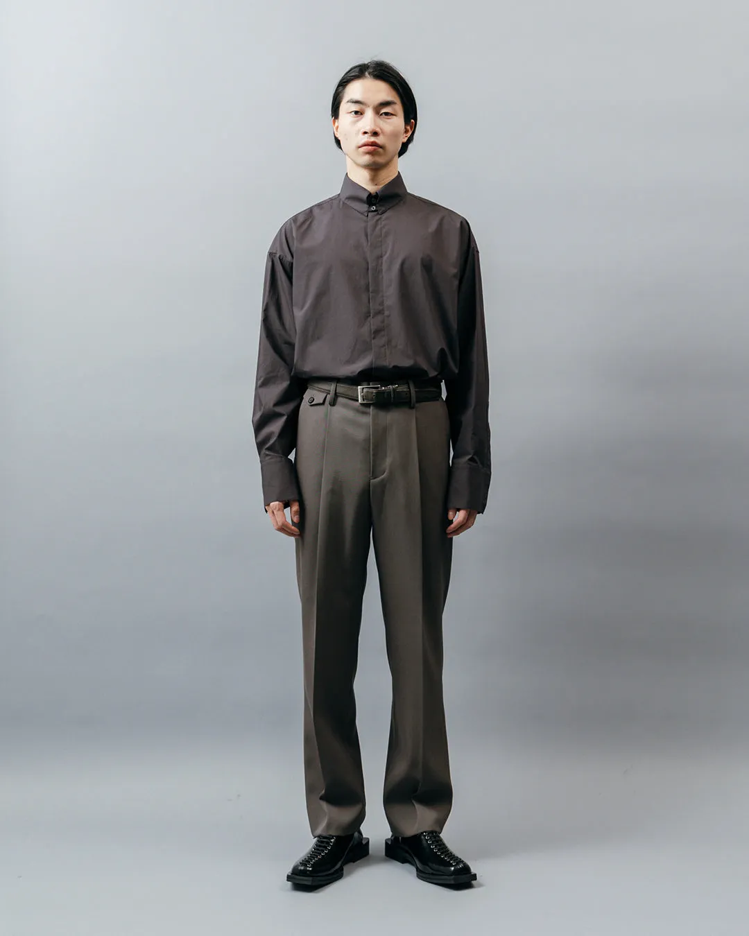 HEAVY WOOL ONETUCK STRAIGHT TROUSERS .10【GUNMETAL】