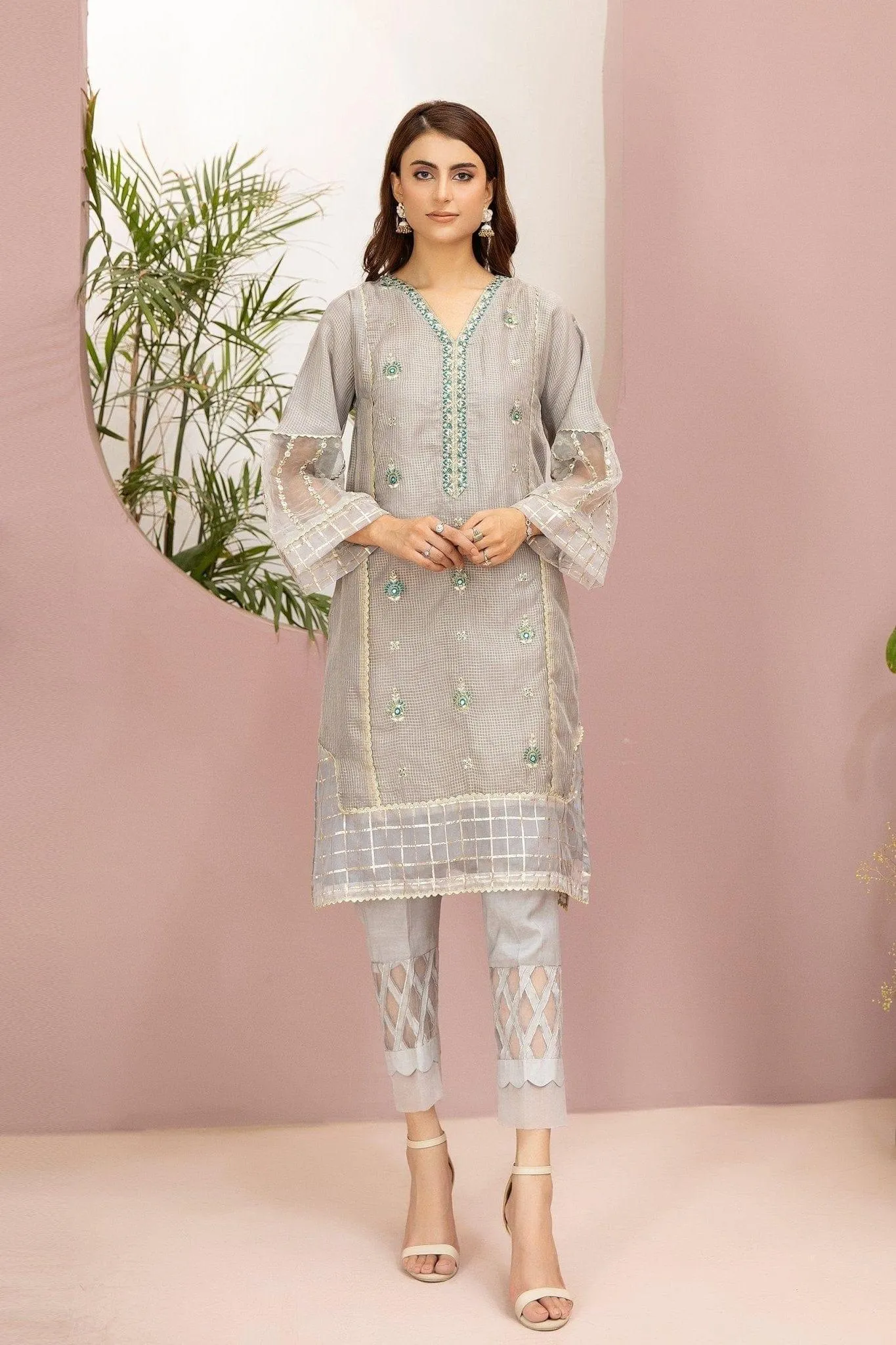 LUXURY EMBROIDERED PRET KLX-230907