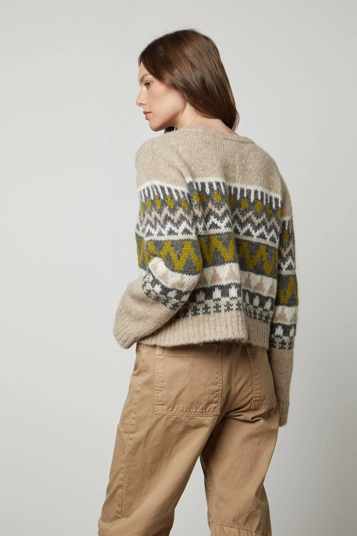 MAKENZIE ALPACA CABLE KNIT CREW NECK SWEATER