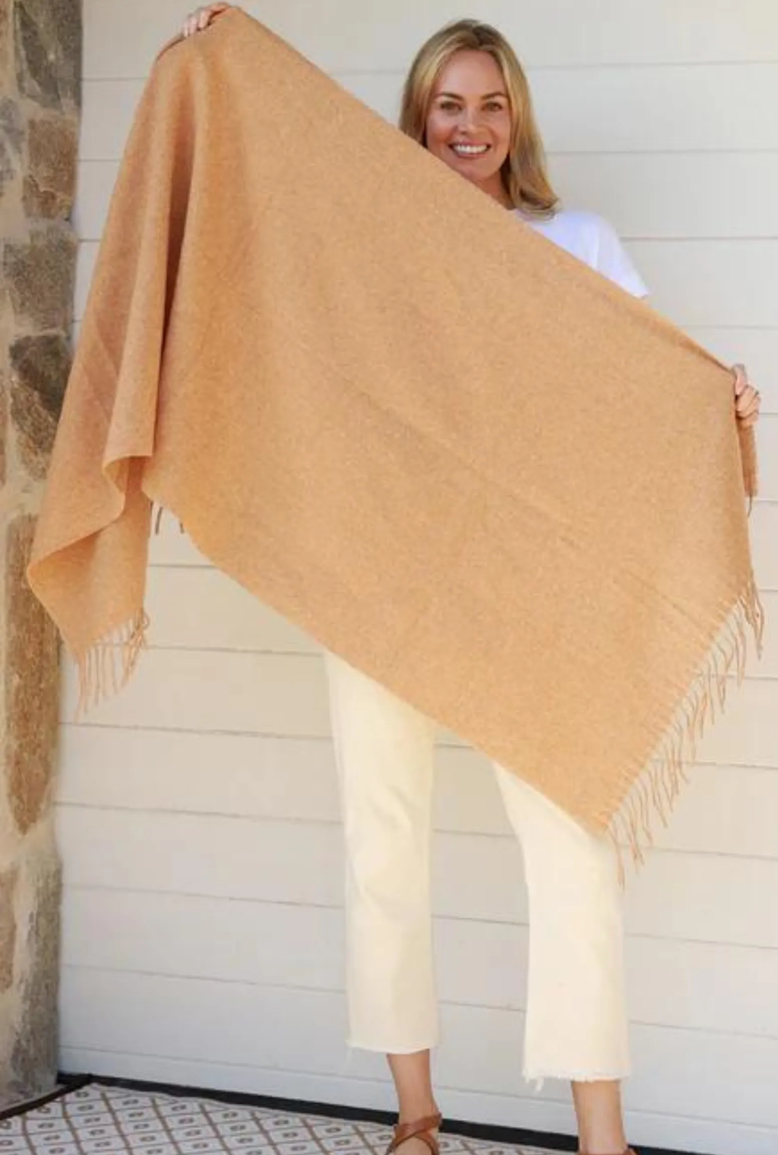 Montana Scarf - Peach