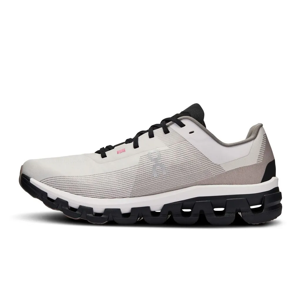 On Men's Cloudflow 4 DISTANCE Running Shoes White / Black