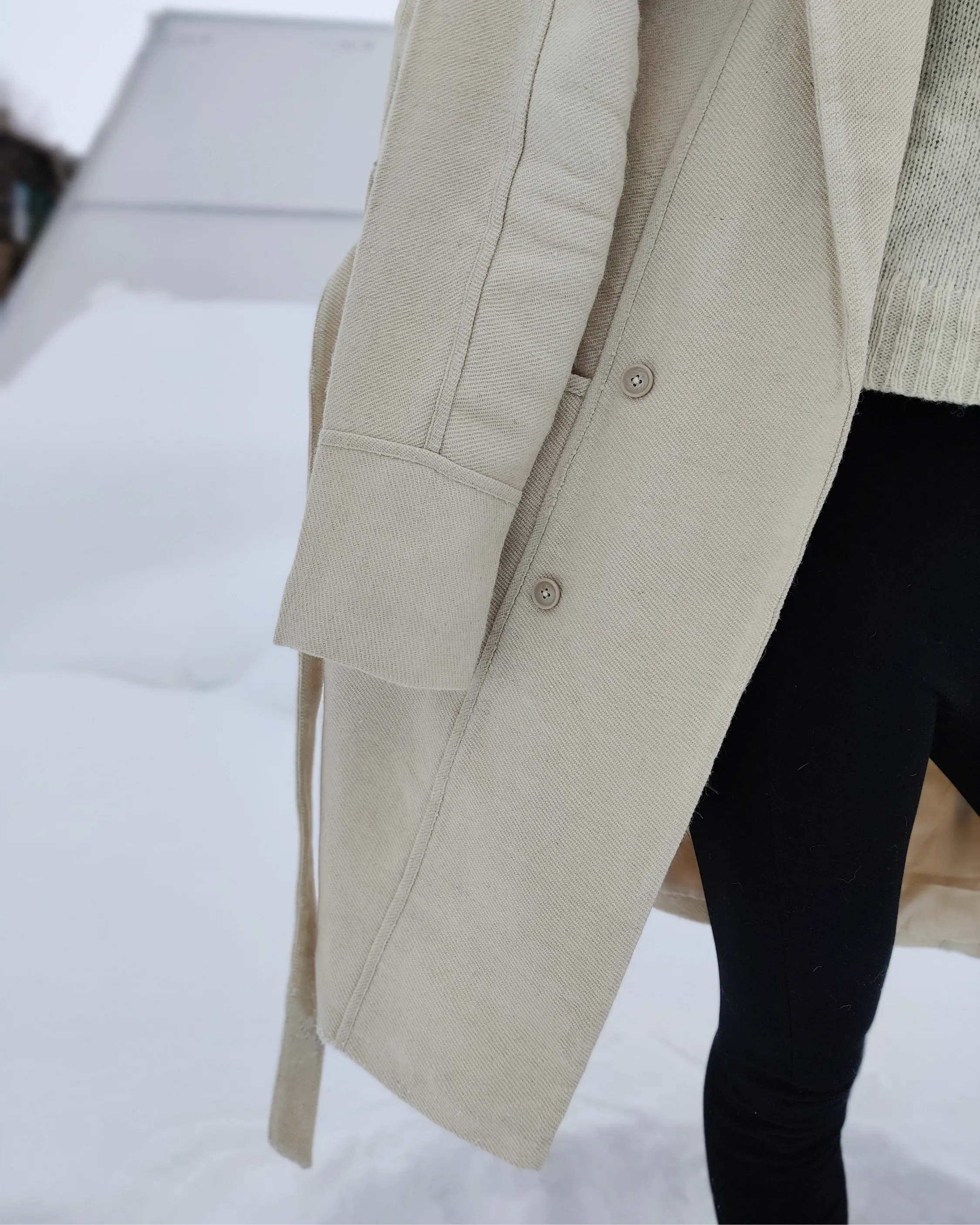 RE:FORM WOOL COAT