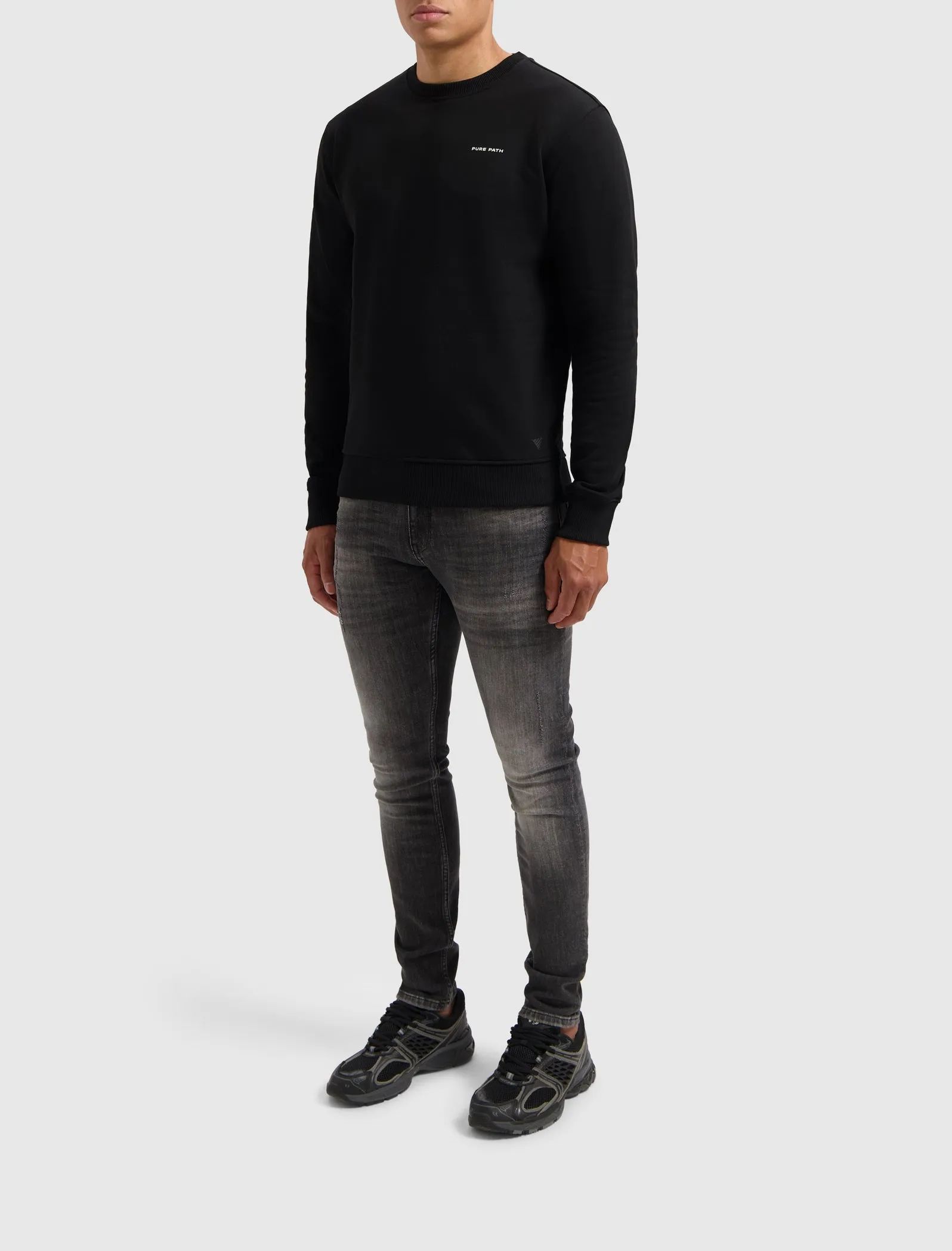 Success Sweater | Black