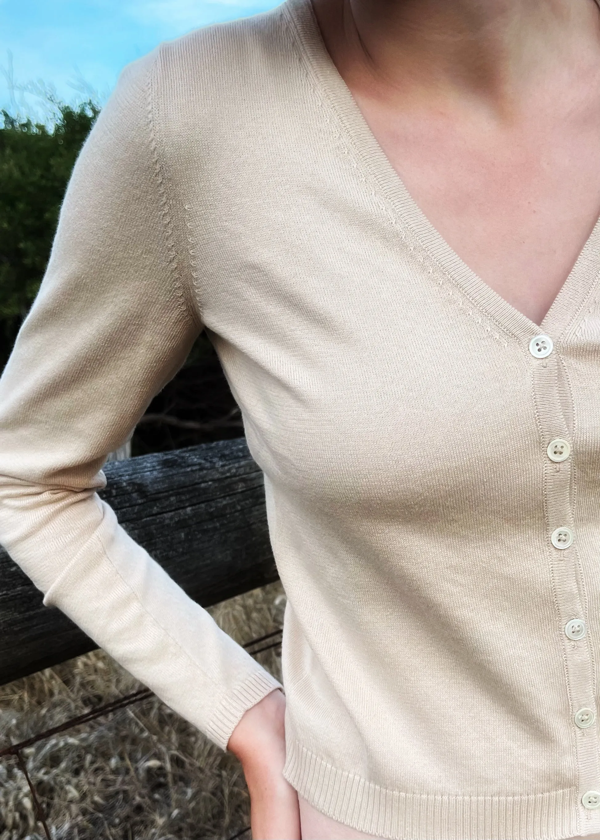 Summer V-neck Cardigan in Light Beige