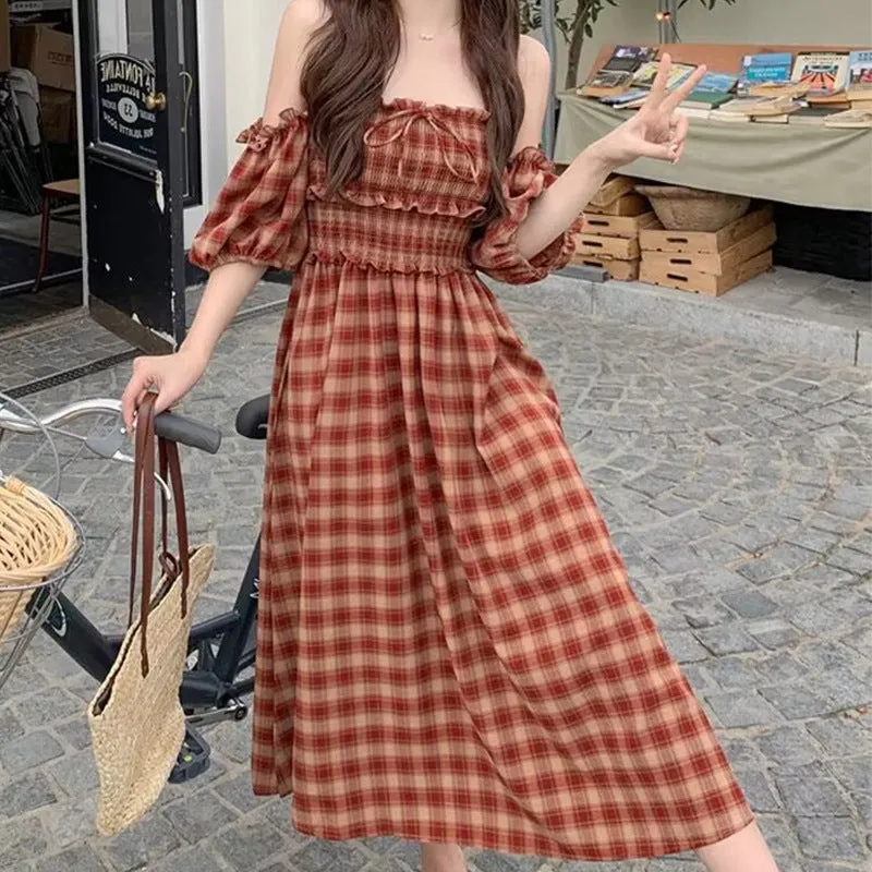 Wenkouban autumn dress Retro Contrast Color Plaid Stitching Wooden Ear Square Collar Puff Sleeve Dress Women's 2024 Western Style Dress