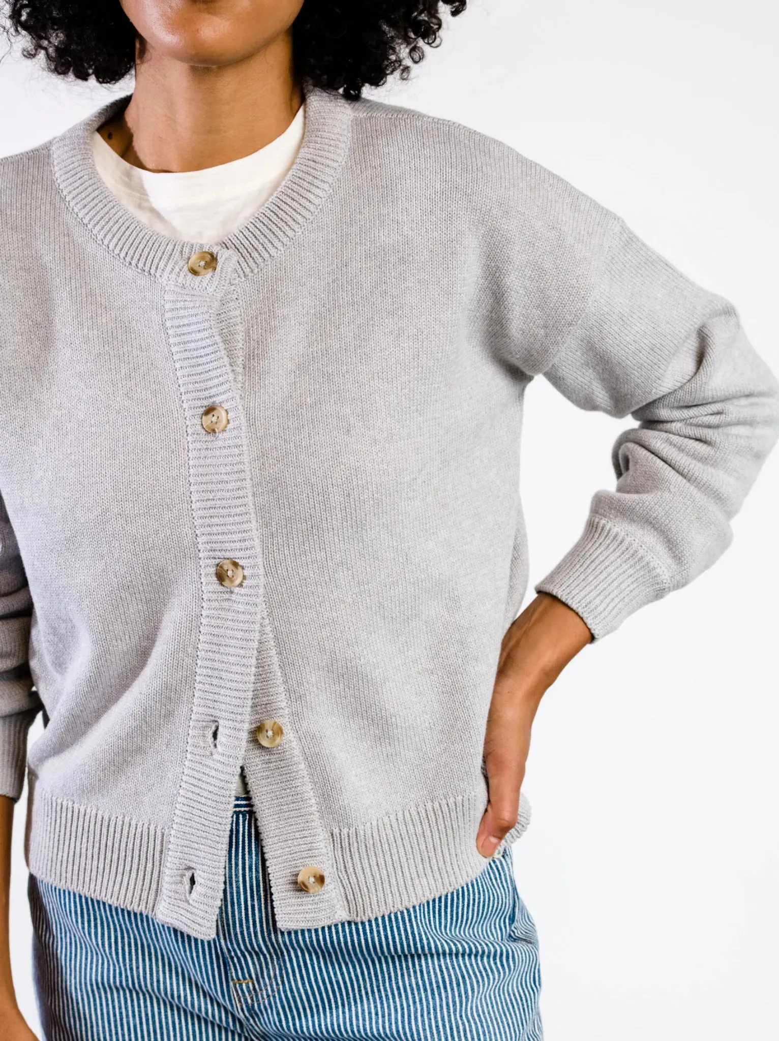 Willow Classic Cardigan - Heather Grey