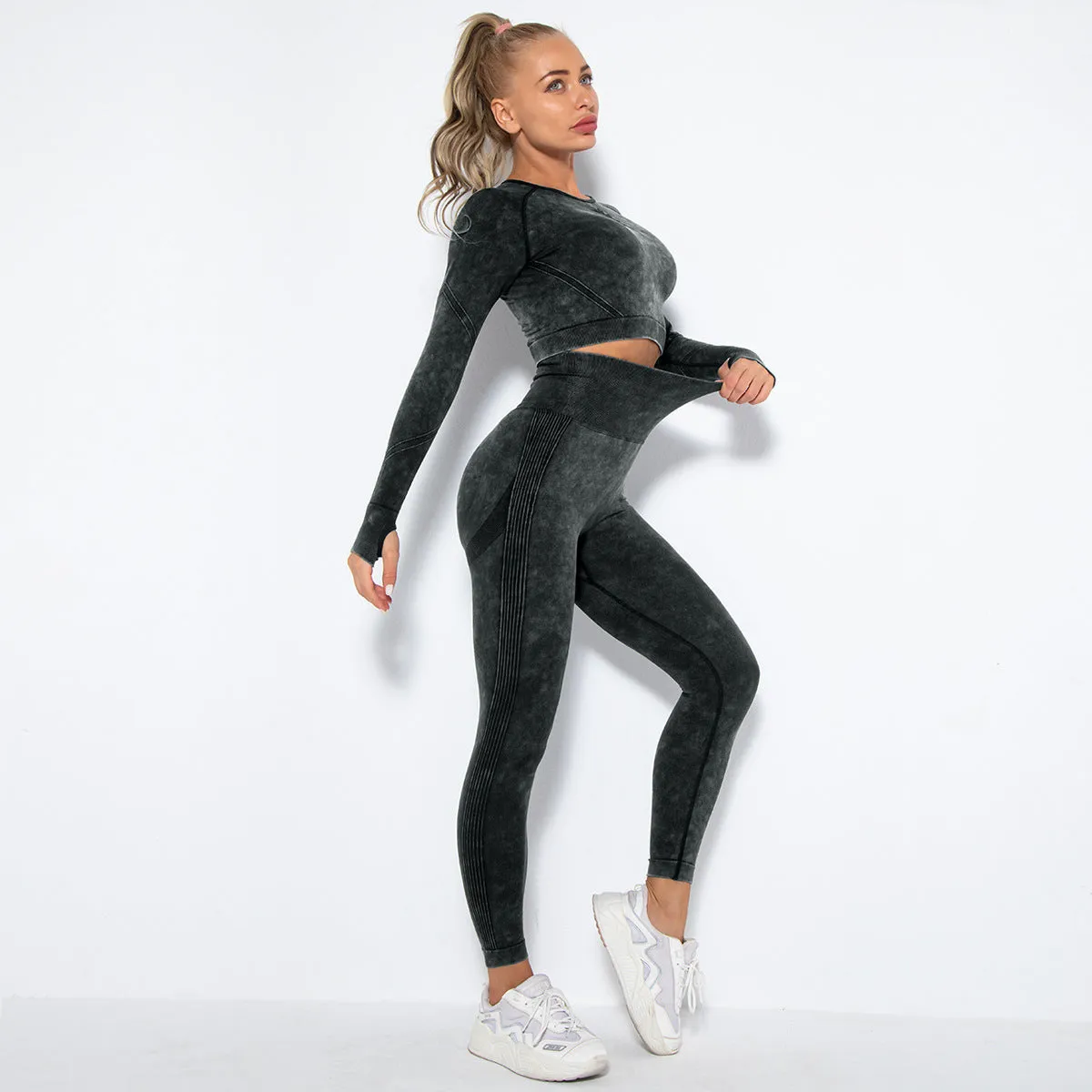 Yoga Suit Women's Sports Running Workout Long Sleeve Suit Hip Yoga Pants